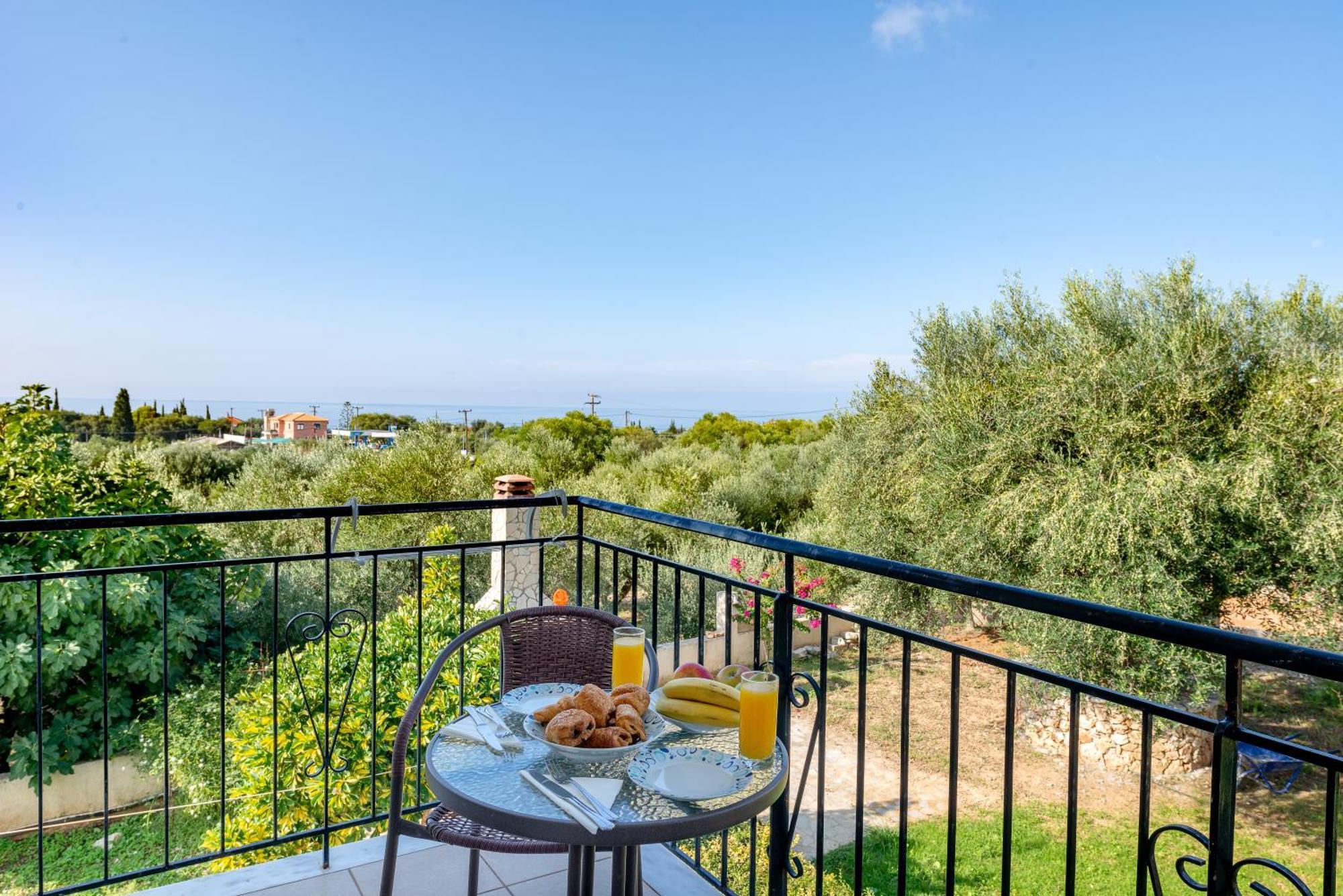 Vista Verde Studios & Apartments Svoronata Zewnętrze zdjęcie