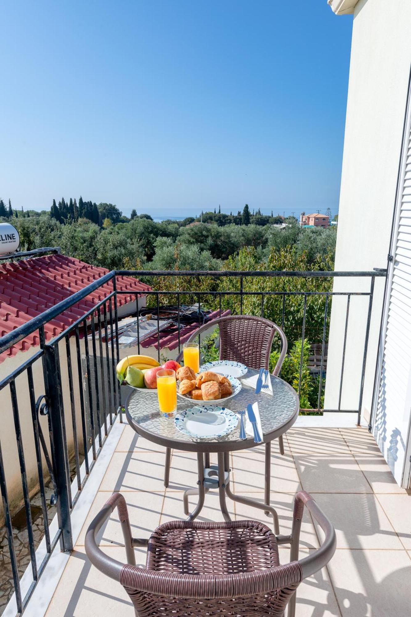Vista Verde Studios & Apartments Svoronata Zewnętrze zdjęcie