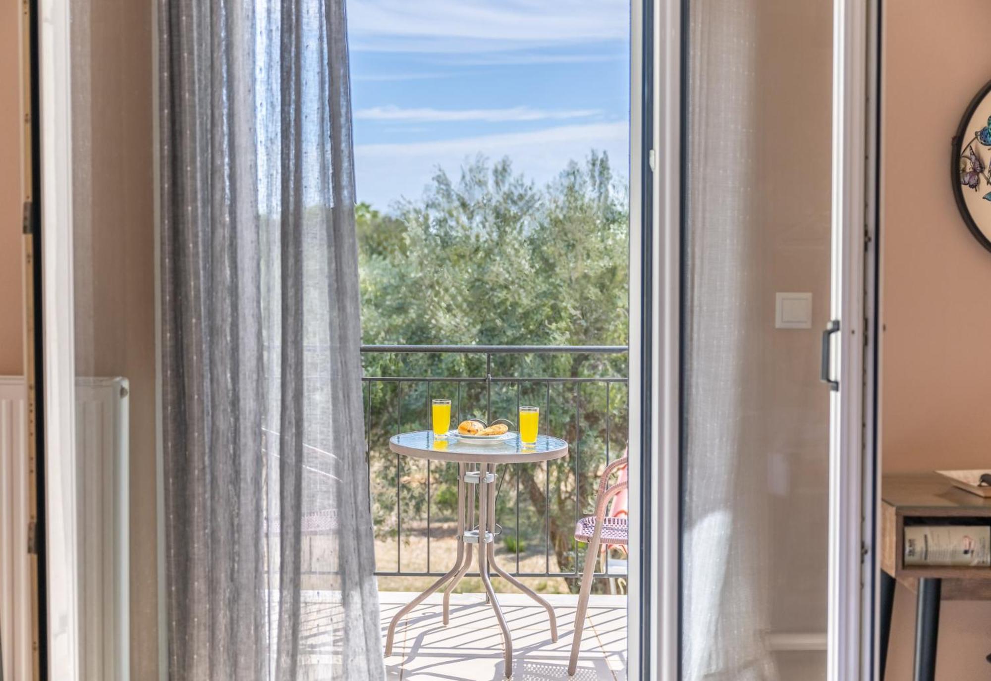 Vista Verde Studios & Apartments Svoronata Zewnętrze zdjęcie